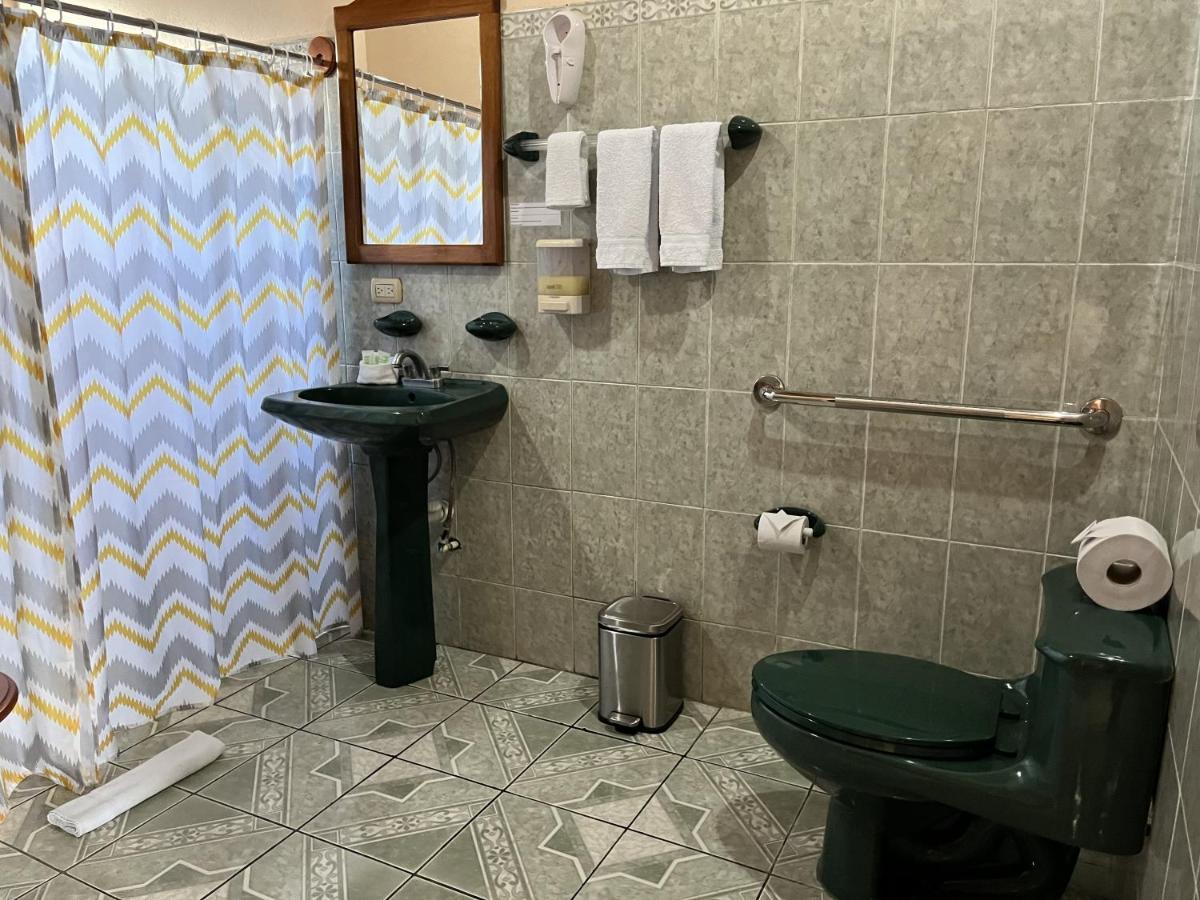 La Fortuna Hotel Villas Vilma מראה חיצוני תמונה